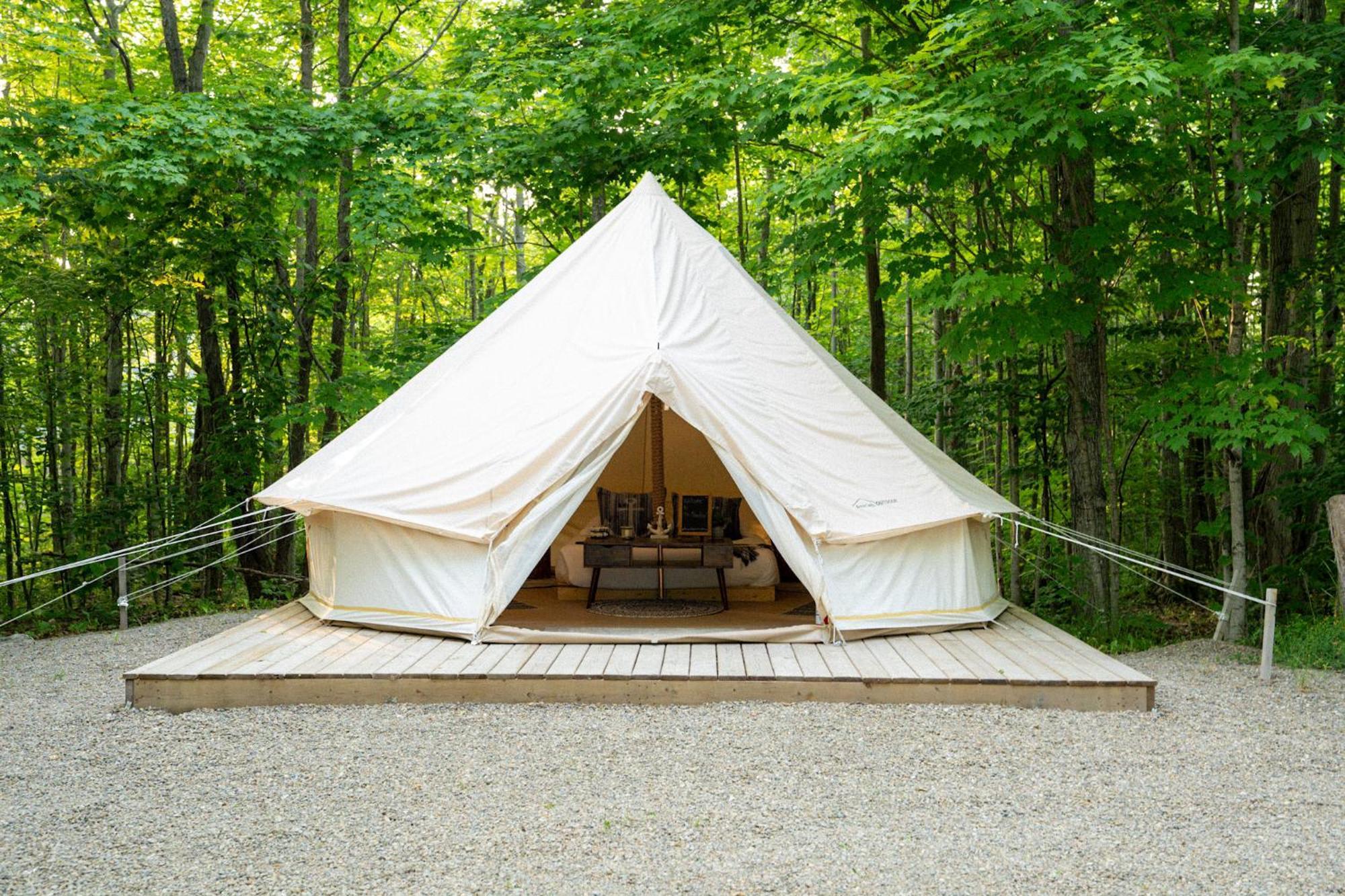 Hotel Grotto Getaway Miller Lake Esterno foto
