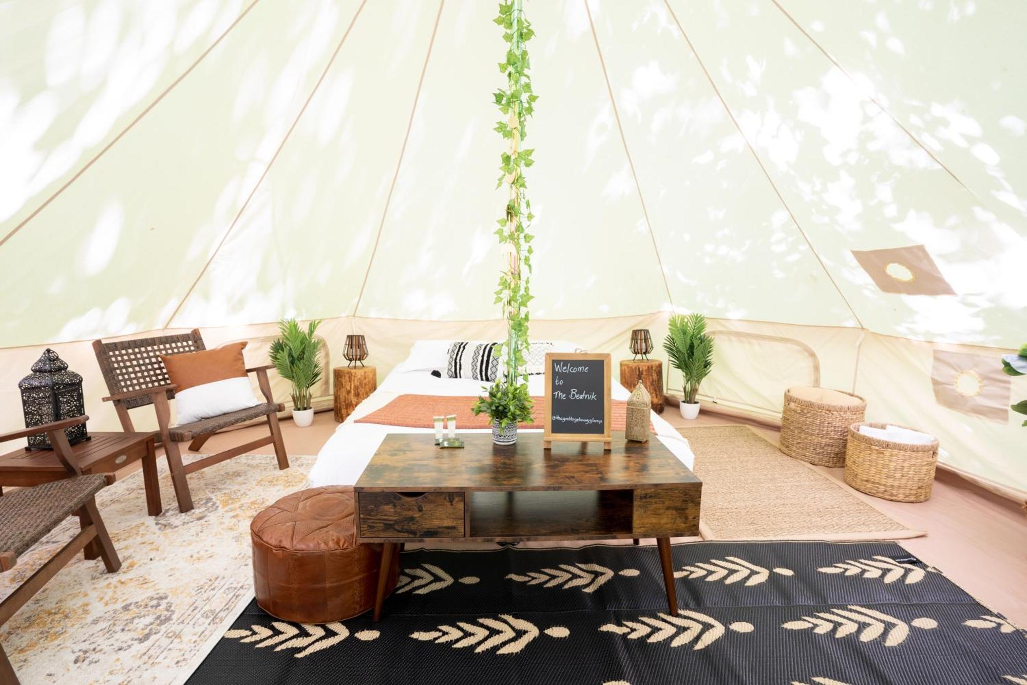 Hotel Grotto Getaway Miller Lake Esterno foto