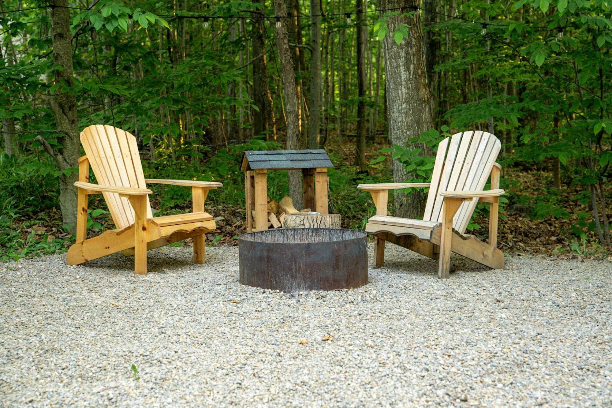 Hotel Grotto Getaway Miller Lake Esterno foto