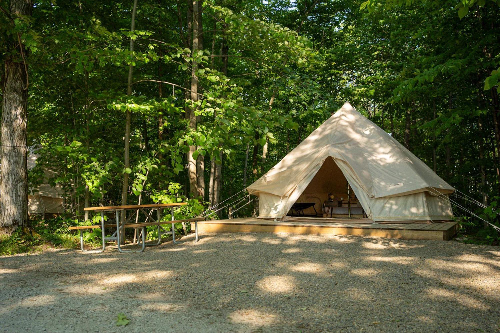 Hotel Grotto Getaway Miller Lake Esterno foto