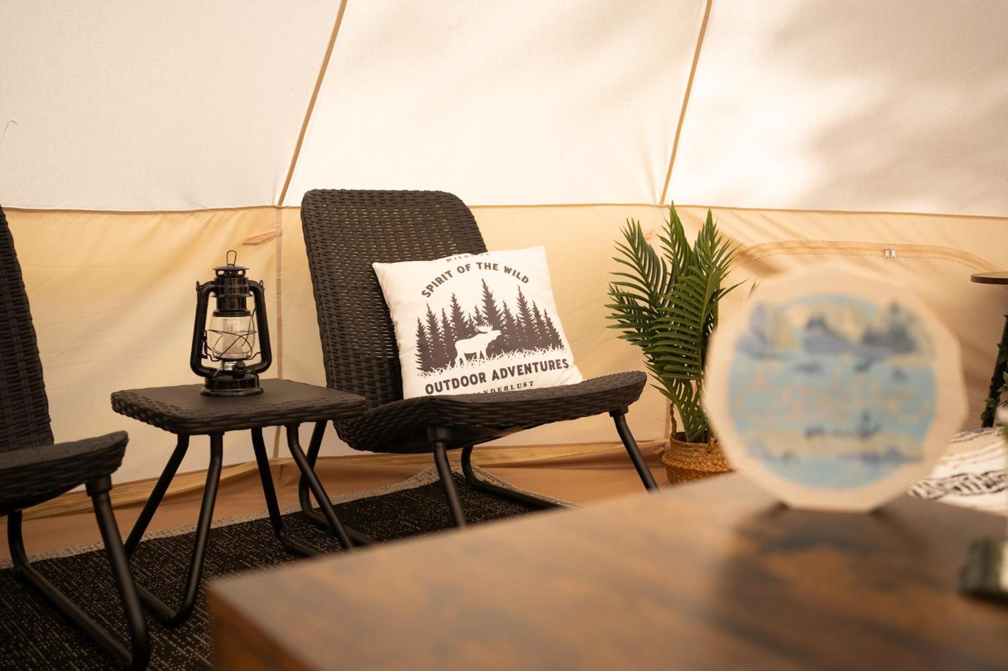 Hotel Grotto Getaway Miller Lake Esterno foto
