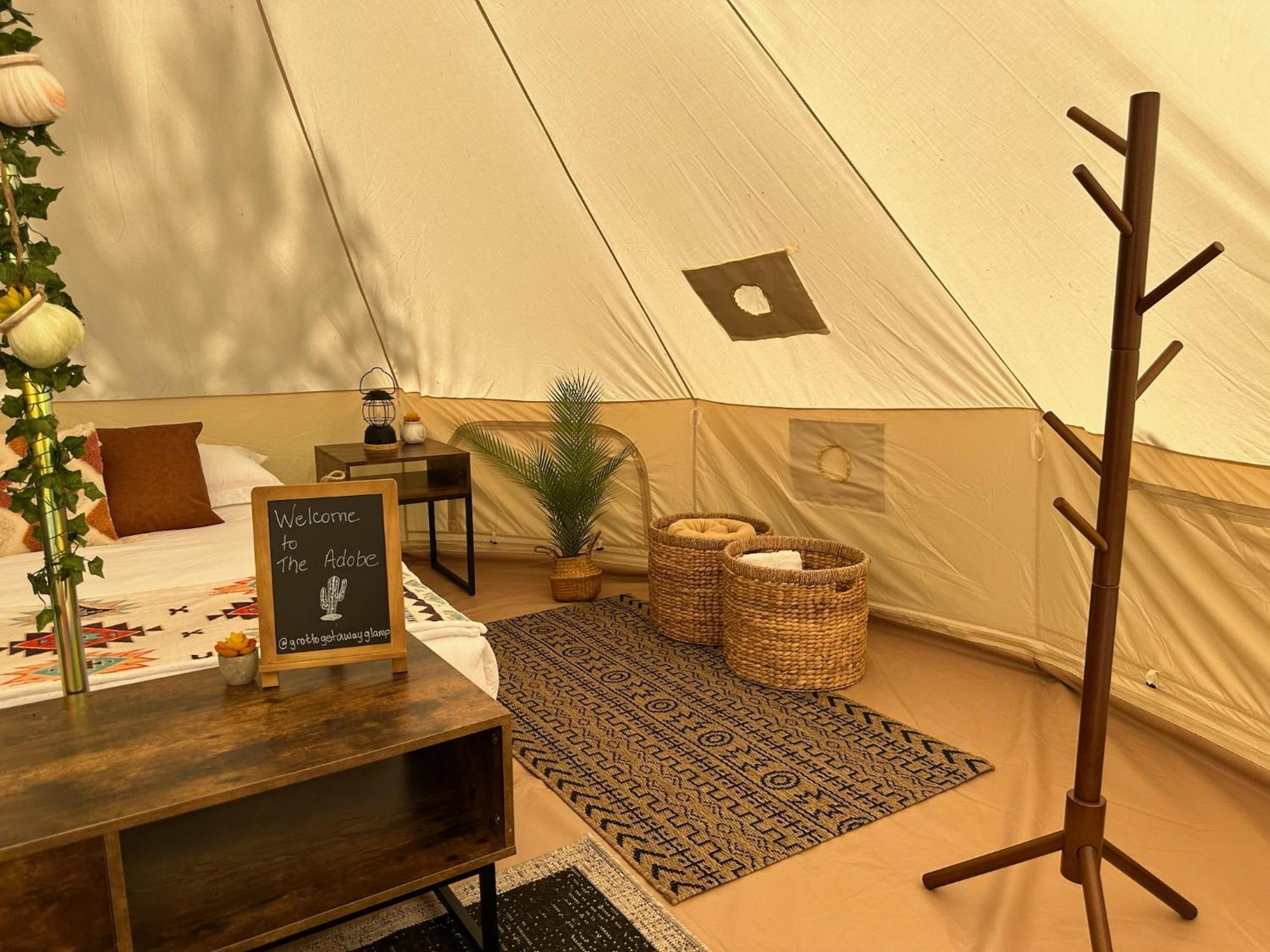 Hotel Grotto Getaway Miller Lake Esterno foto